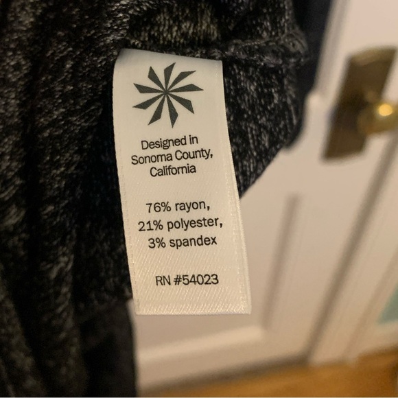 Athleta Malaga Dark Gray Heather Turtleneck Ruched Side Jersey Knit Dress Sz M - Picture 14 of 15